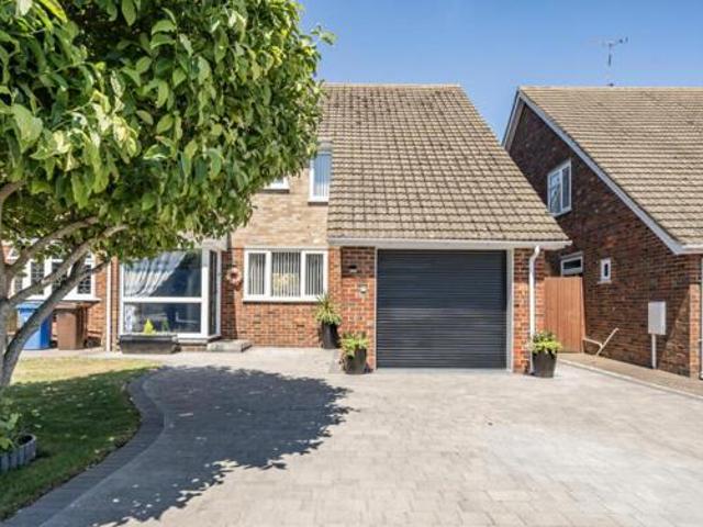 House for sale in Oad Street, Kent