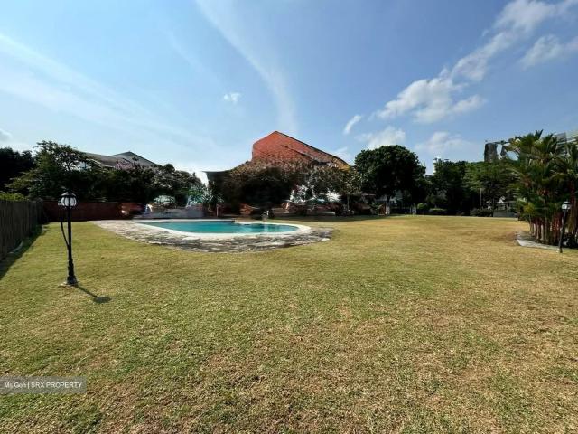 Detached House for sale