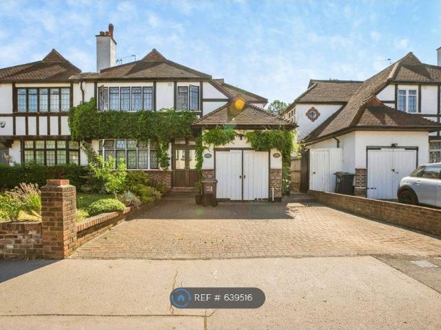 House for rent in London Borough of Croydon, Greater London
