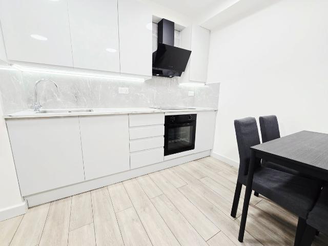 Apartment for rent in Homerton, Greater London