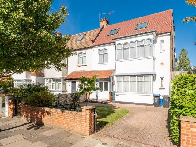 Apartment for rent in London Borough of Brent, Greater London