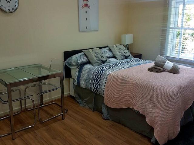 Studio for rent in Mapesbury, Greater London