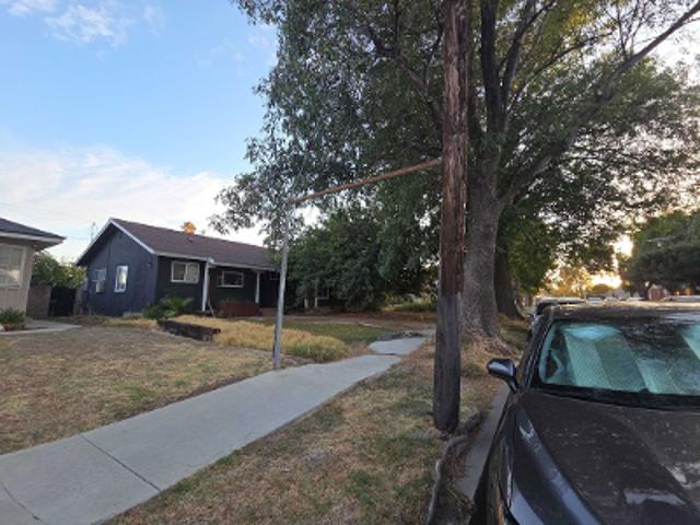 House for sale in Canoga Park, California
