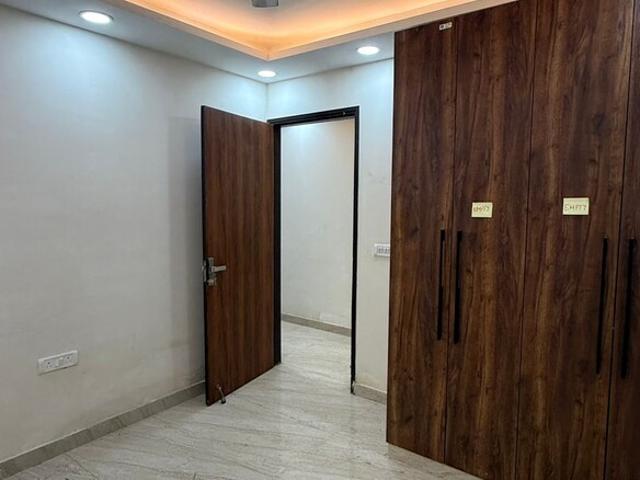 Property for rent in Deri