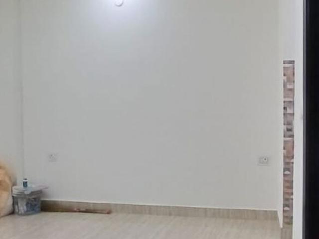 Property for rent in Deri