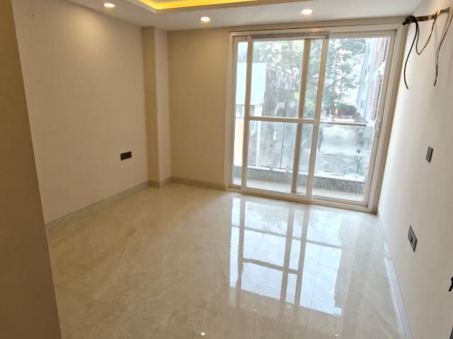 Property for rent in Deri