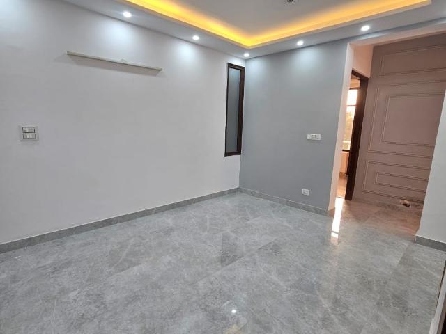 Property for rent in Deri