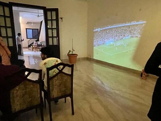 Property for rent in Deri