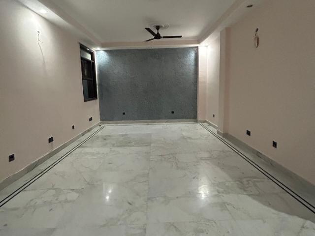 Property for rent in Deri