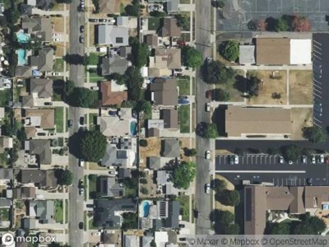 House for sale in Long Beach, California