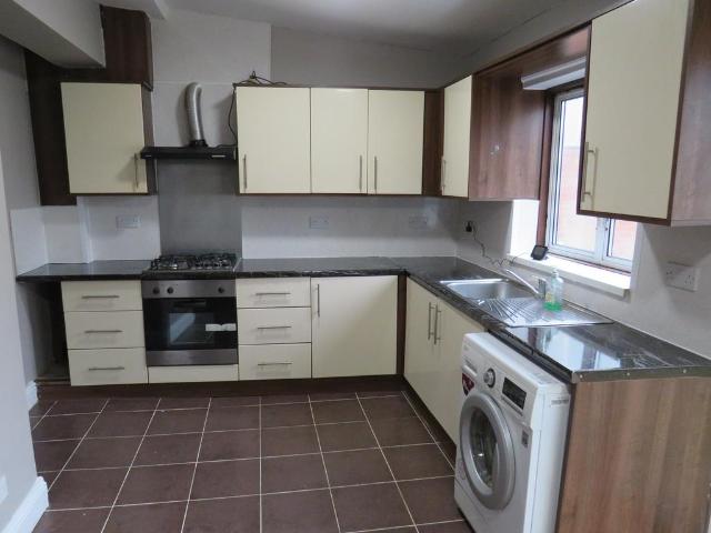 House for rent in London Borough of Hounslow, Greater London