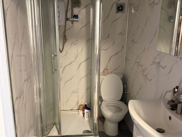 Apartment for rent in Beavers, Greater London