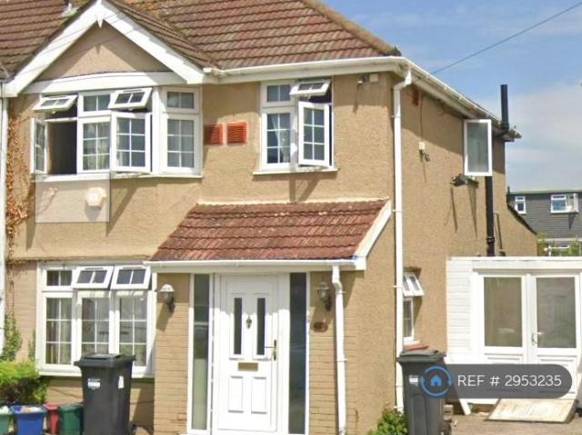 House for rent in London Borough of Hounslow, Greater London