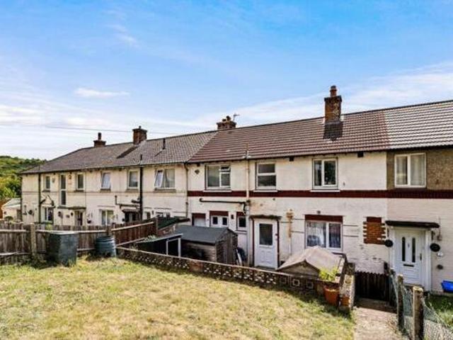 House for sale in River, Ash
