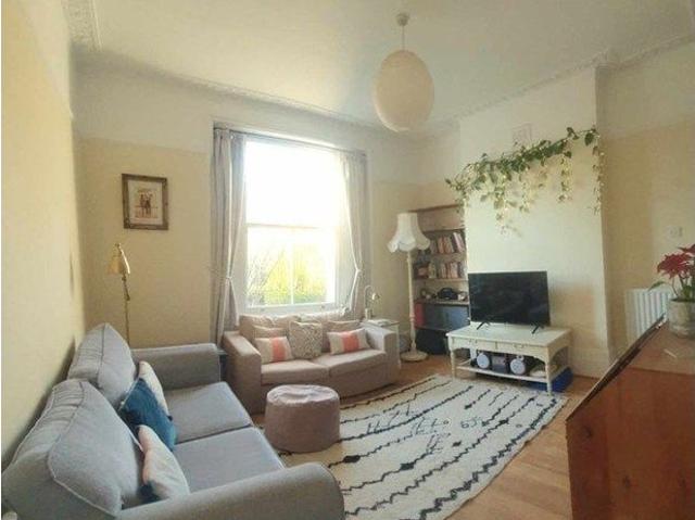 Apartment for rent in Herne Hill, Greater London
