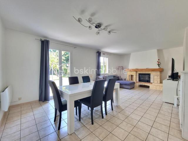 Maison vente à Melun, Chaumes-en-brie