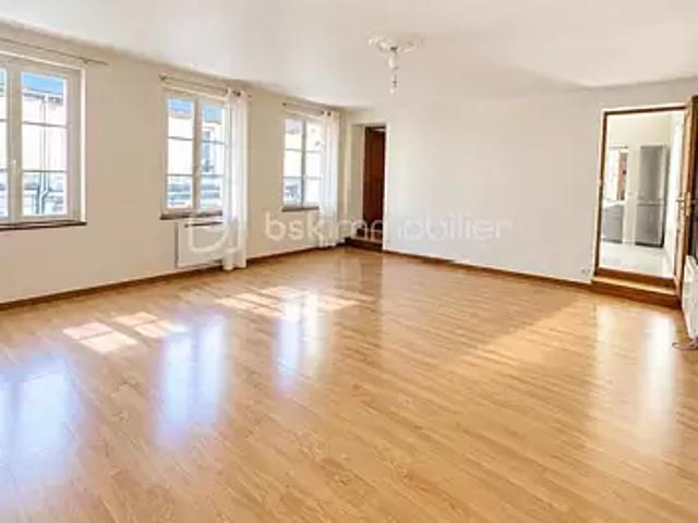 Appartement vente à Chaumont-en-Vexin, Oise