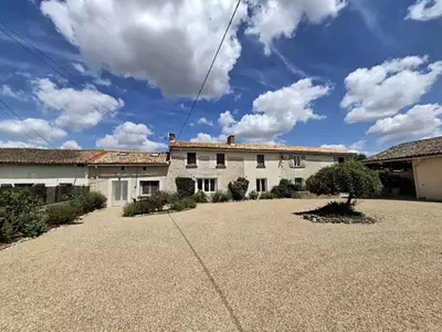 Maison vente à Montmorillon, Chaunay