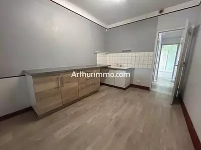 Appartement location à Chaussin, Jura
