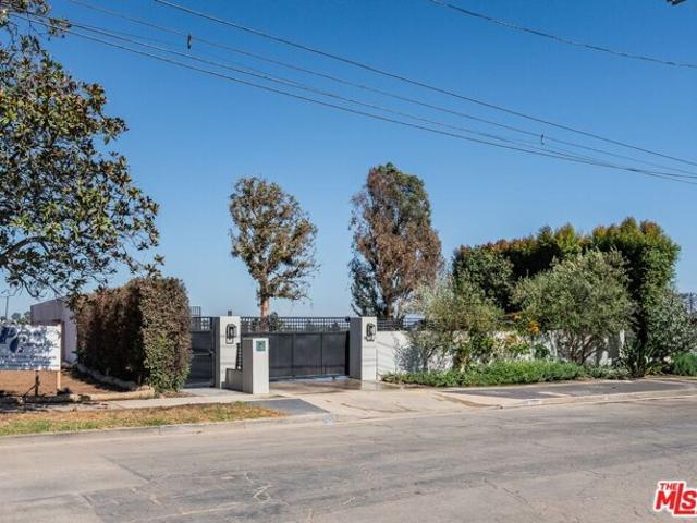 Land for sale in Canoga Park, California