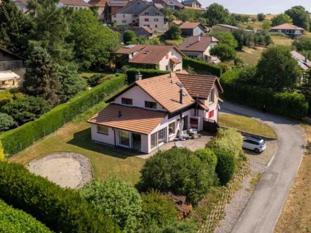 Haus kaufen in Moudon, Waadt