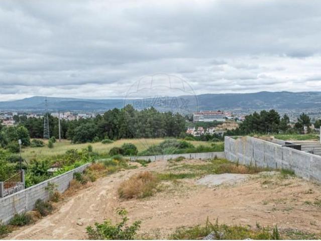 Terreno venda em Chaves, Vila Real