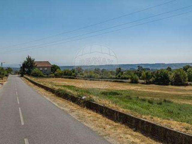 Terreno venda em Cimo de Vila da Castanheira, Chaves