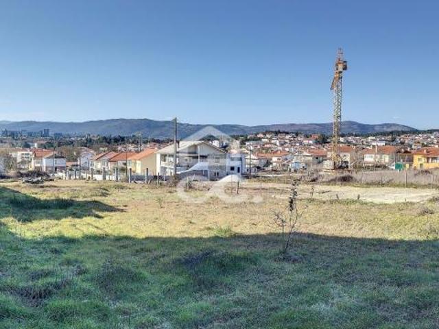 Terreno venda em Chaves, Vila Real