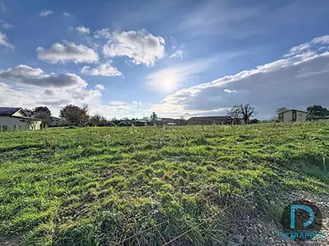 Terrain vente à Bourg-en-Bresse, Perrex