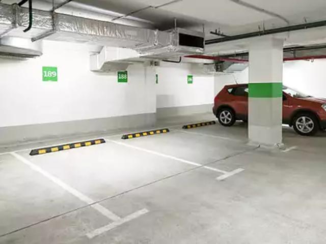 Garage location à Boulogne-Billancourt, Chaville