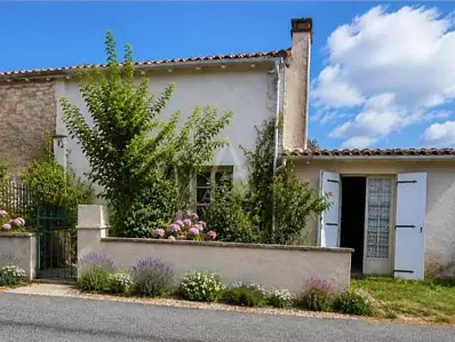 Maison vente à La Charbonniere, Chazelles