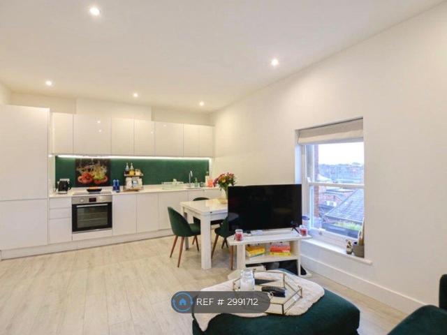 House for rent in Cheadle, Greater Manchester