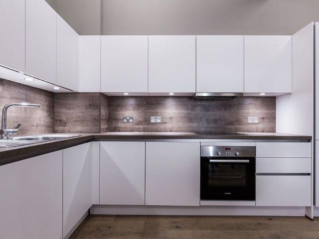Apartment for rent in London Borough of Sutton, Greater London