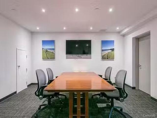 House for rent in Pointe-claire, Quebec