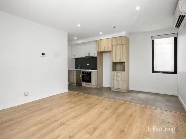 House for rent in Maribyrnong, Victoria