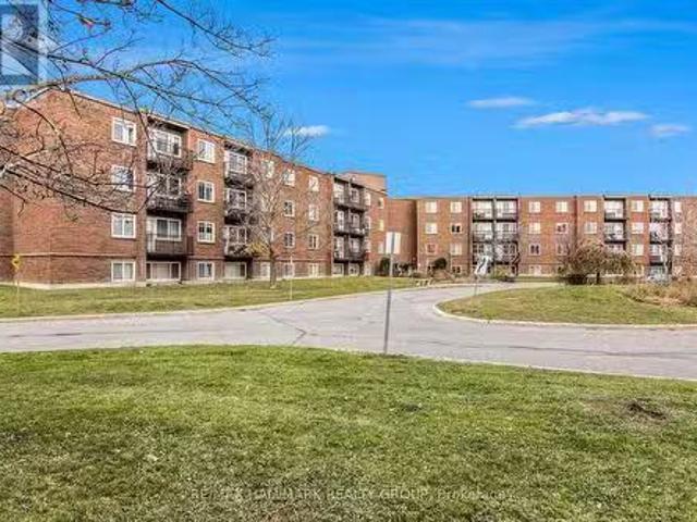 Apartment for rent in Gloucester, Ontario