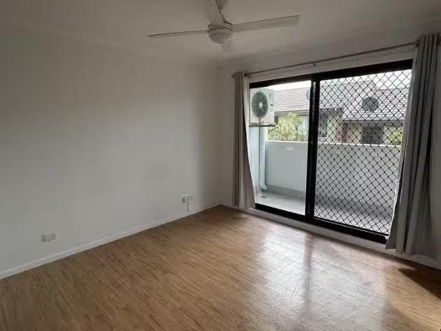 Apartment for rent in Toombul, Queensland