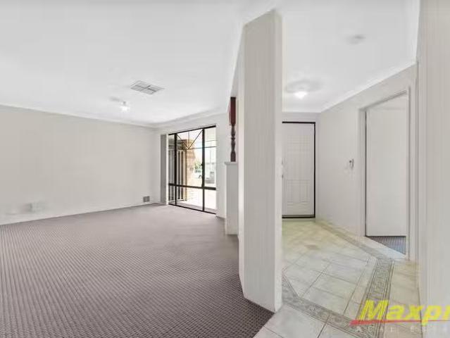 House for rent in Canning Vale, Western Australia
