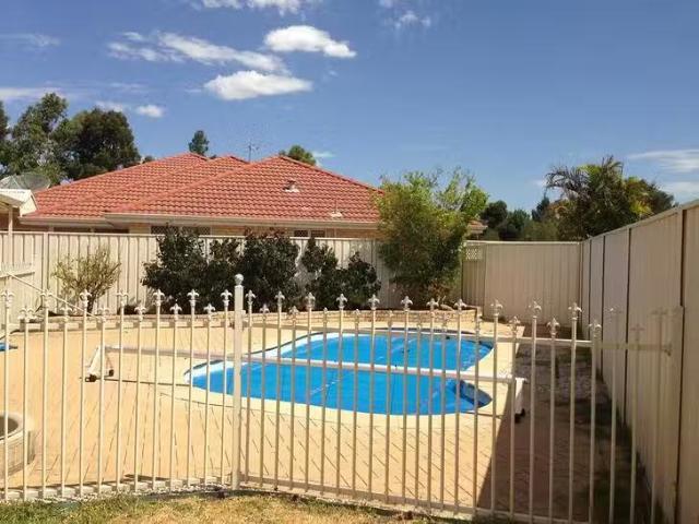 House for rent in Canning Vale, Western Australia