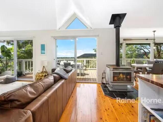House for rent in Umina Beach, New South Wales