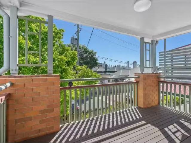 Condo for rent in Toombul, Queensland