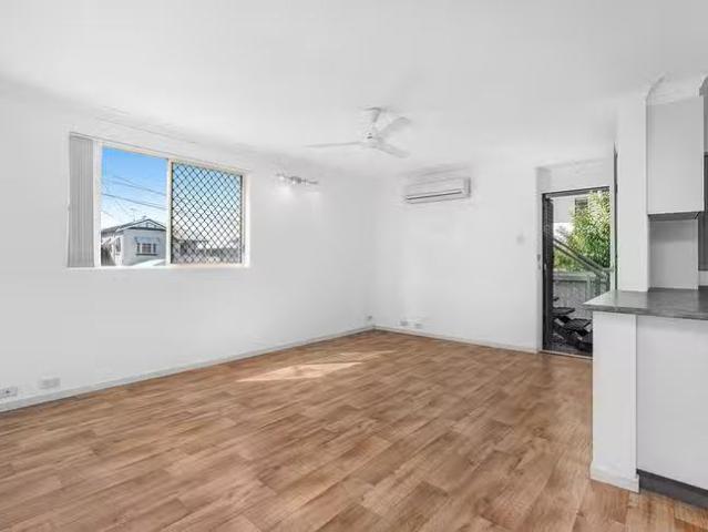 Apartment for rent in Toombul, Queensland