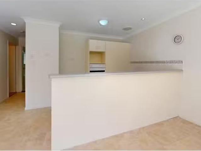 Apartment for rent in Fernbrook, Queensland