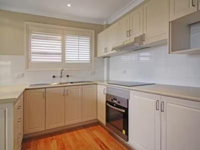 Condo for rent in Wollongong West, New South Wales