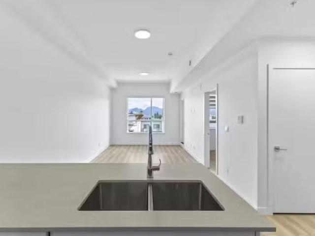 Condo for rent in Maple Ridge, British Columbia