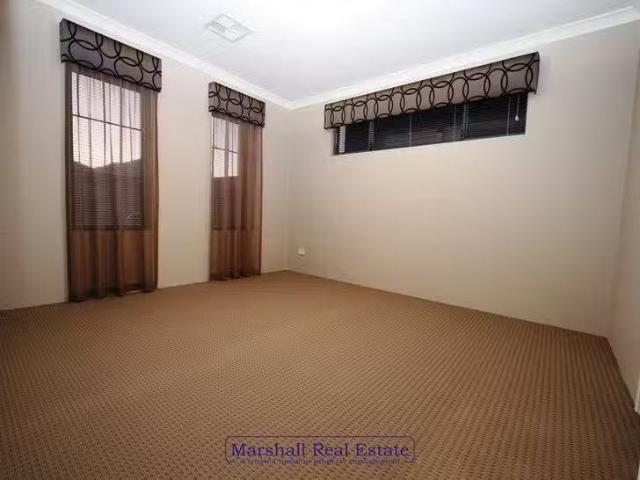 House for rent in Banksia Grove, Western Australia
