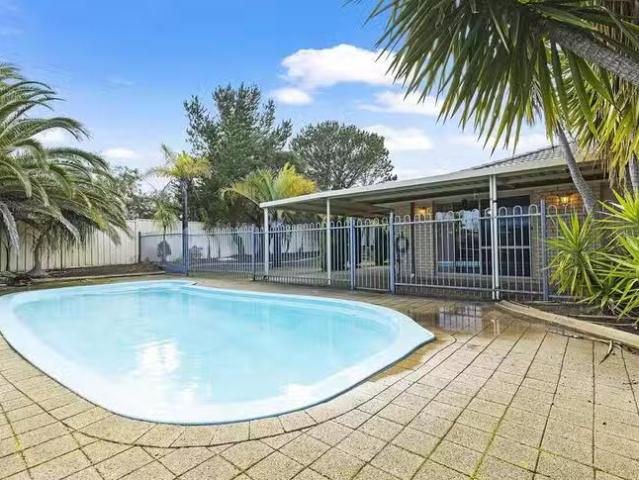 House for rent in Kingsley, Western Australia