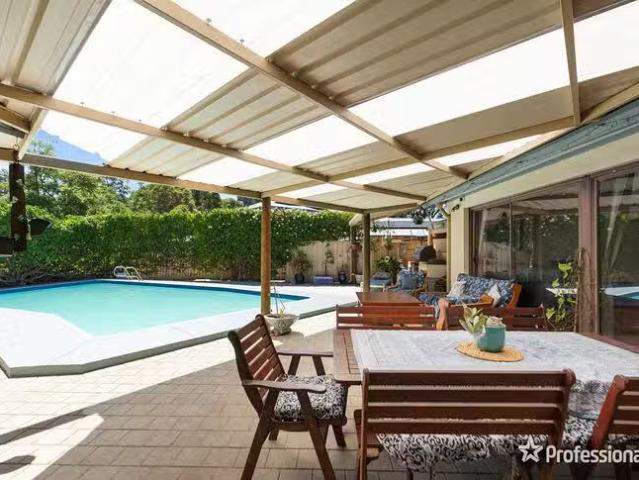 House for rent in Lesmurdie, Western Australia