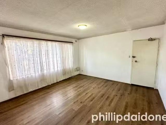 Apartment for rent in Cook, Australian Capital Territory