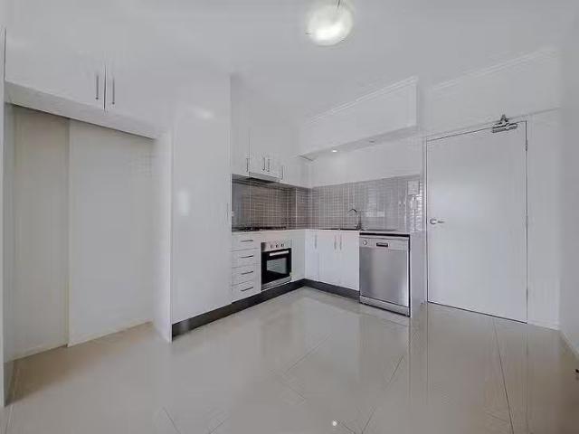Apartment for rent in Toombul, Queensland